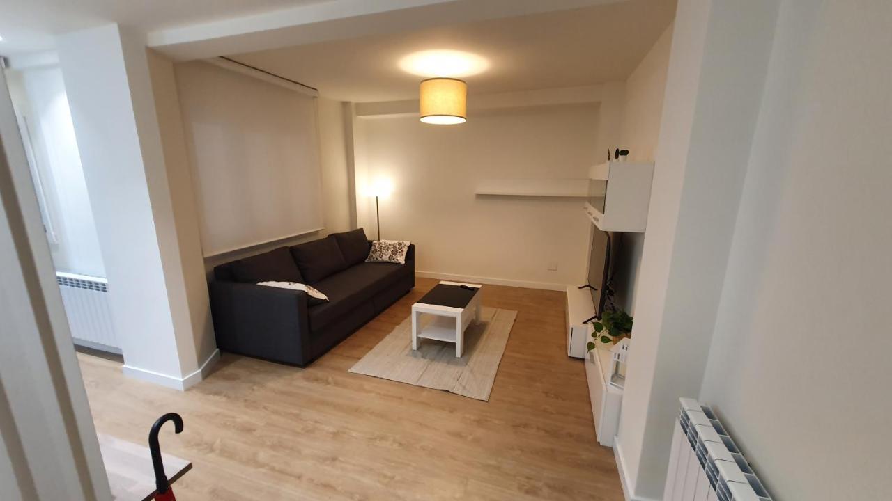 Auditorio Vicele - 2 Hab Y Sofa-Cama - Wifi - Vut-3692-As Oviedo Eksteriør billede