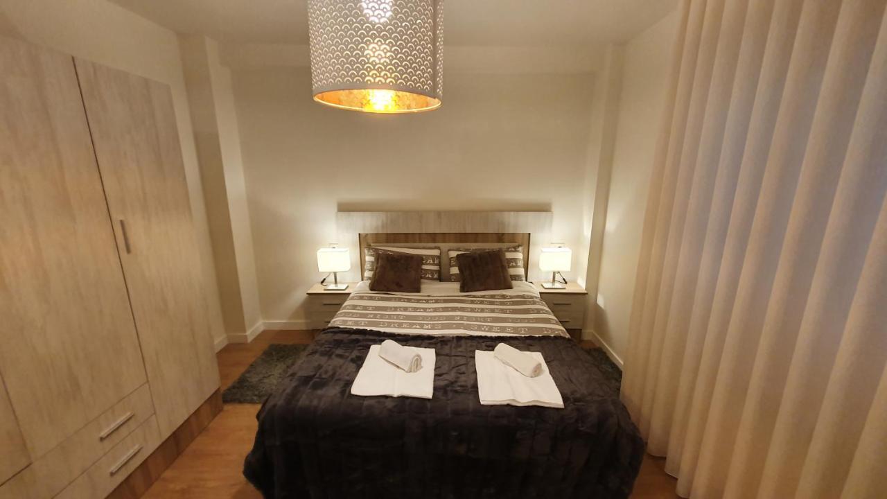 Auditorio Vicele - 2 Hab Y Sofa-Cama - Wifi - Vut-3692-As Oviedo Eksteriør billede